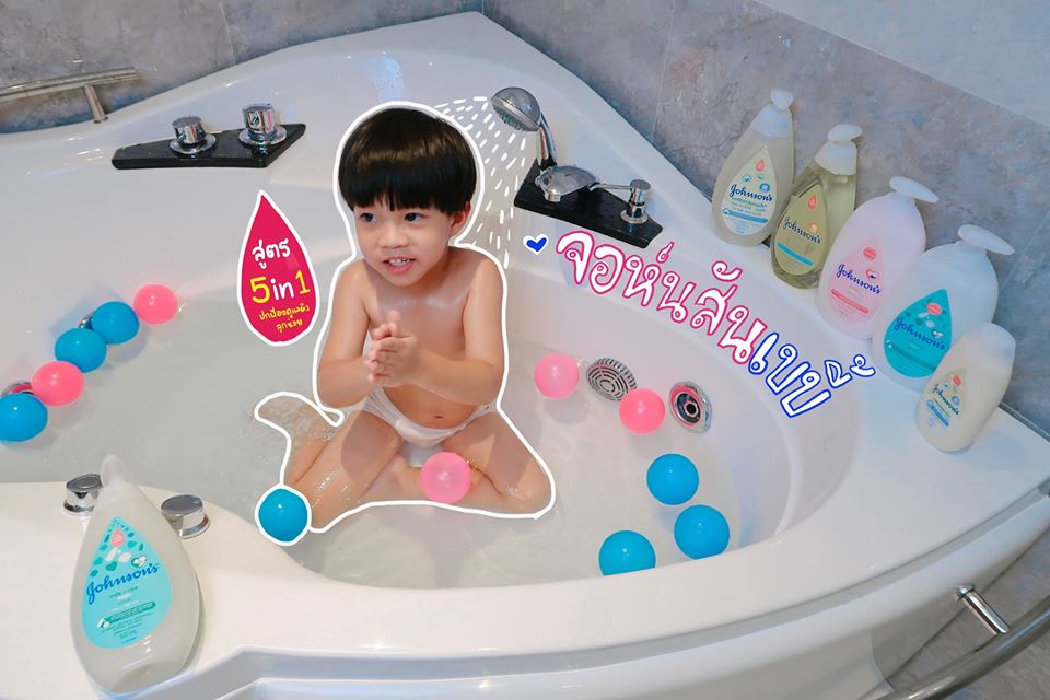 อายทำรีวิว ‘Johnson’s Baby’ 3 สูตรทีเด็ด สบู่เหลวอาบน้ำลูก!!